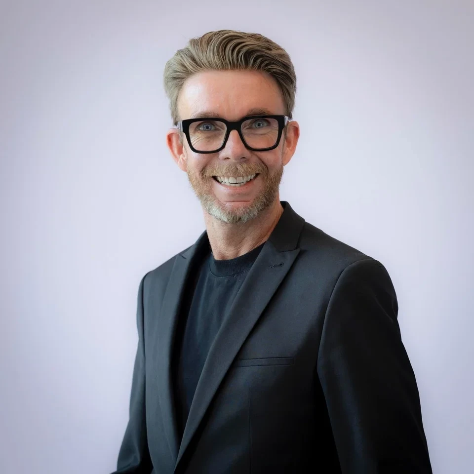 Sven – Master Stylist